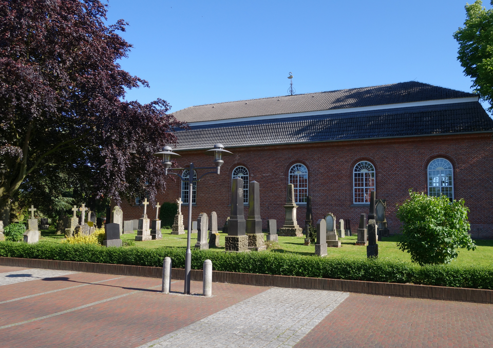 Bild der Kirche in Detern